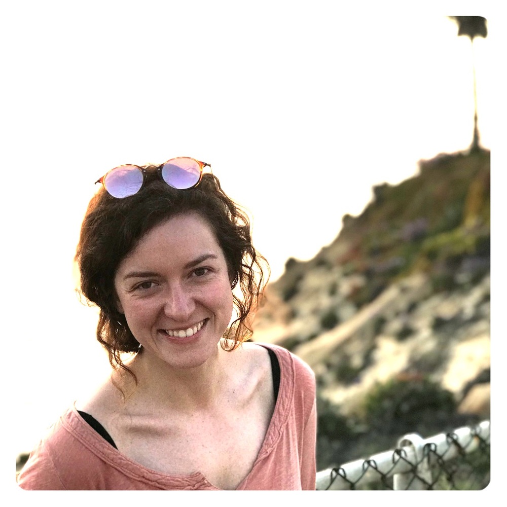 Meet your Posher, Caitlin